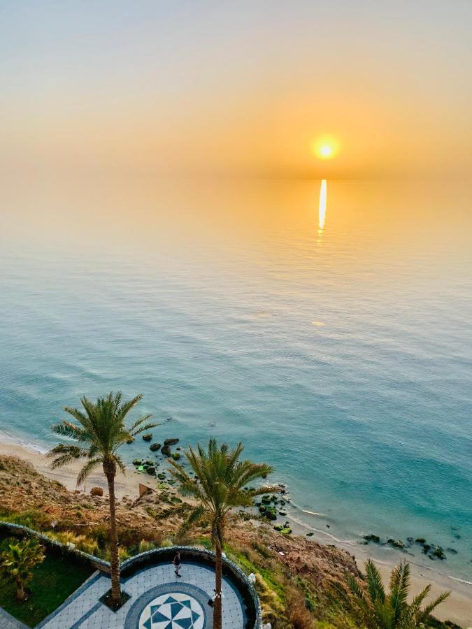 Appartamento Blue In The Sea Netanya Esterno foto